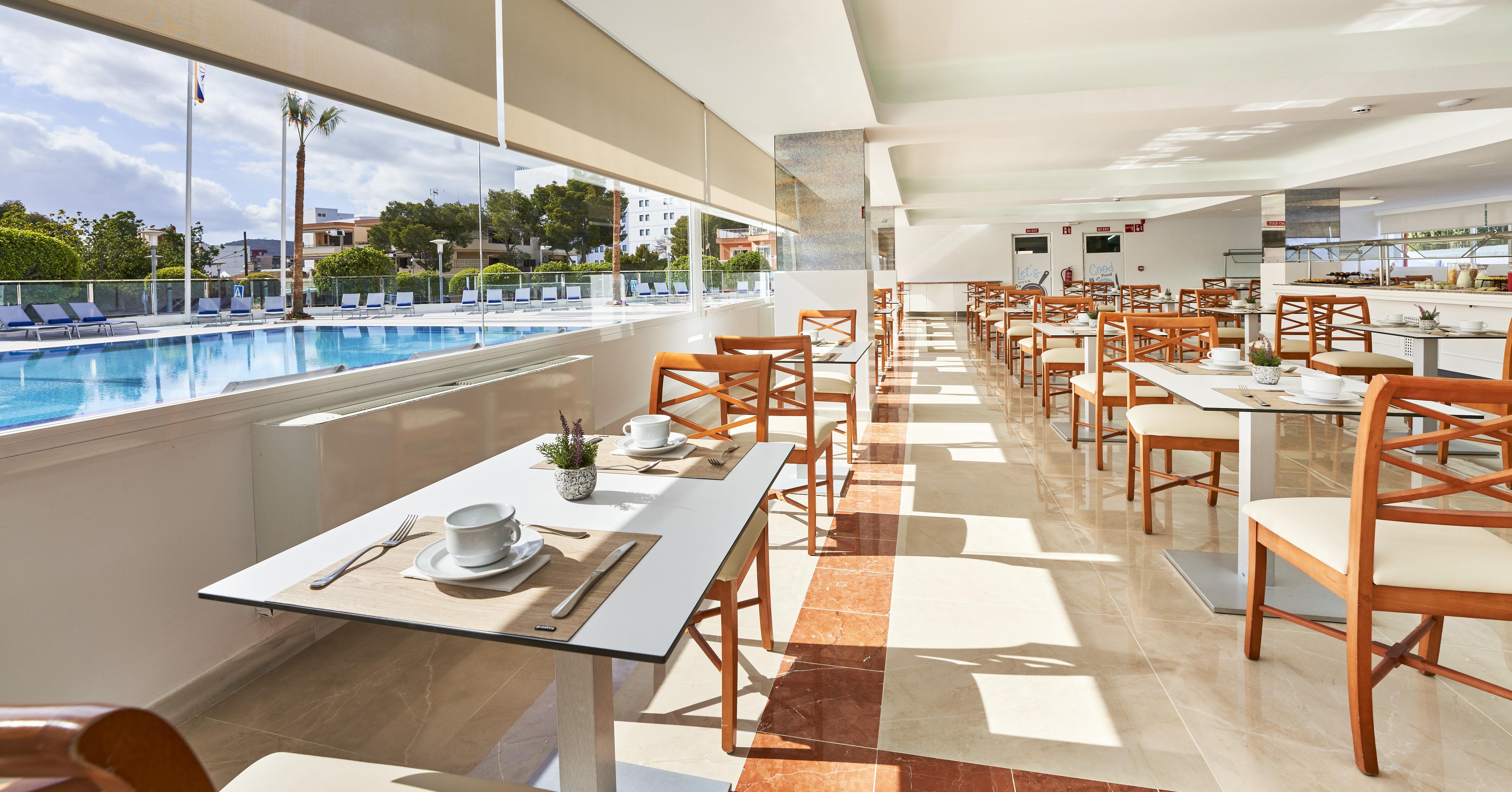 Globales Torrenova (Adults Only) Hotel มากาลุฟ ภายนอก รูปภาพ